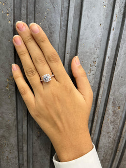 Ring white